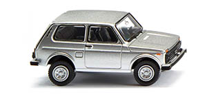 102-020803 - H0 - Lada Niva - silber-metallic